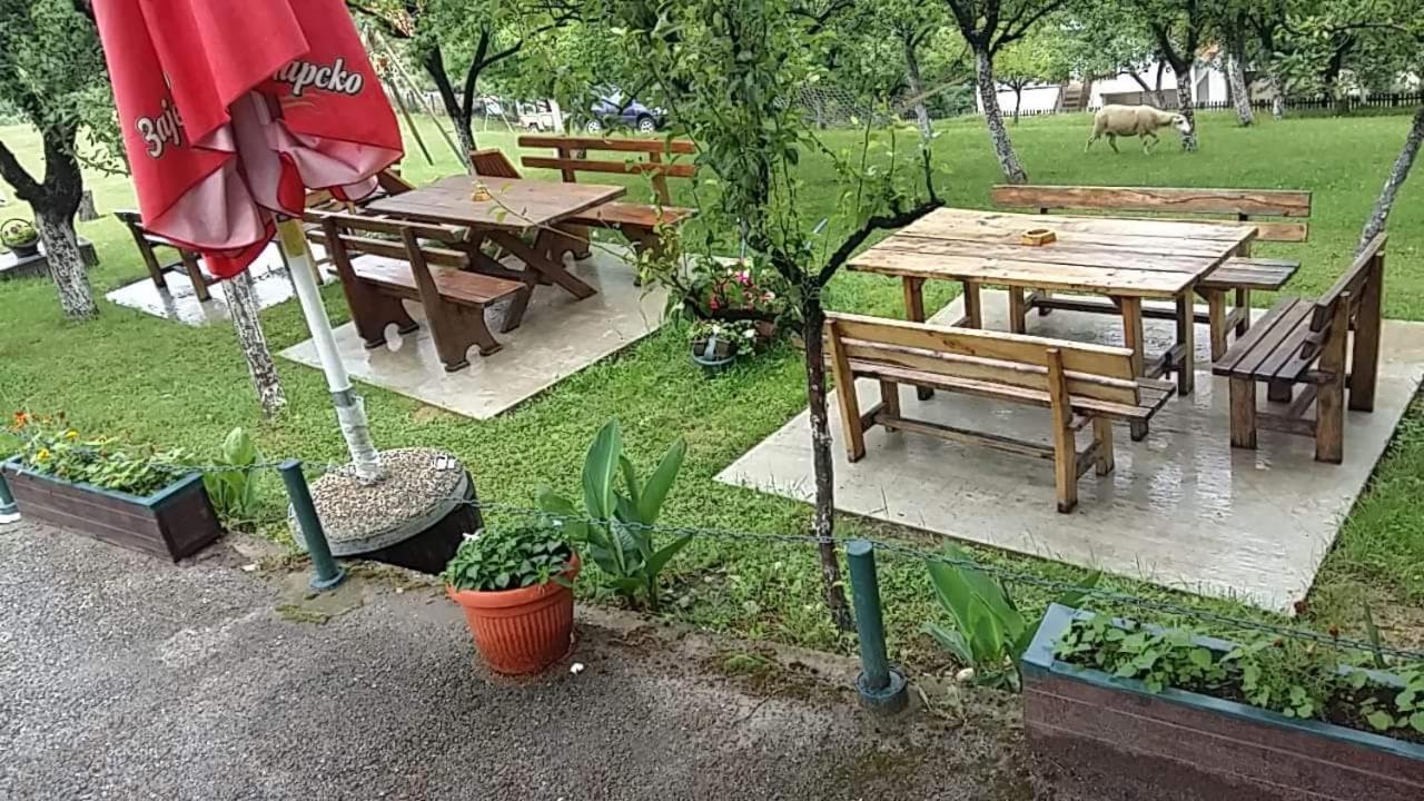 Lazarev Konak Banja Koviljaca Exterior photo